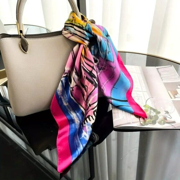 NWT - Elegant Women's Printed Square Scarf (SKU 0228) - Picture 4 of 4